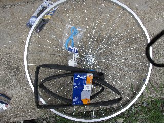 �z�C�[���͐��Ƃɑ��k���ׂ�����