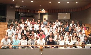 �X�e�[�W�ɂ�